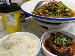 -兰湘子·湘菜小炒(石家庄万象城店)