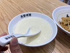 -弄堂咪道-饭香·面香·馄饨香(汇锦广场店)