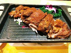 烤羊排-德乐海蒙餐