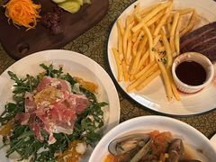 -羽深肉铺 Steak & Wine