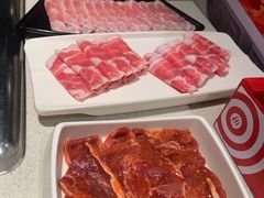 -海底捞火锅鲜切牛肉主题店(长寿路店)