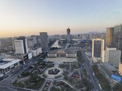 -Hi City·城市之巅