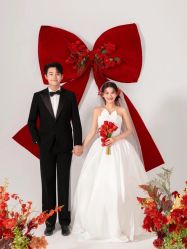 -喜爱高定婚纱摄影