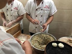 -舒小笼松针小笼包
