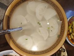 -富正毅三下锅·湘西韵味(天门山索道店)