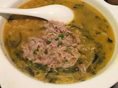 秘制酸汤肥牛-鹿港小镇(悠唐店)