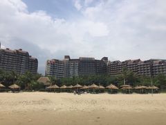 -三亚湾海居铂尔曼度假酒店