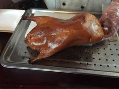 -湖庭壹品鸭王·传统北京烤鸭·别墅私房菜·庭院宵夜(江宁店)