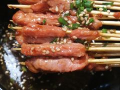 -虾弄弄海派小龙虾·牛羊蝎子火锅
