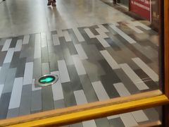 -来伊份(泰冯路店)