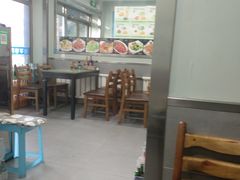 大堂-吃不够开口馅饼店(小西路店)