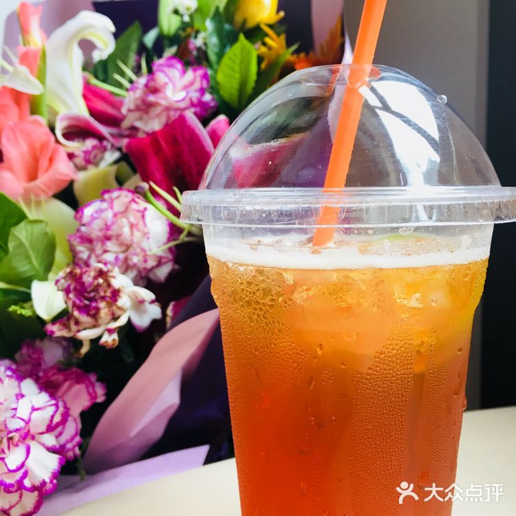 自从办了会员卡餐和饮品送到家里。