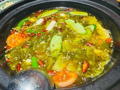 -小饕荟雅安贡椒鱼鲜馆(广福桥店)