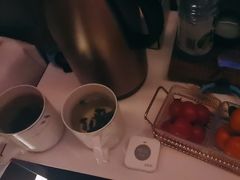 -涨巢·潮玩水疗局