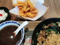 -亚皆老街南宁老友粉·米粉(印象城店)