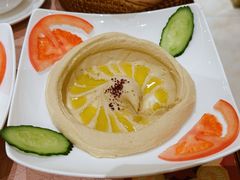 胡慕斯酱配饼-BRBR叙利亚餐厅(总店)