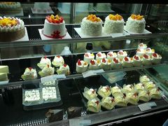 -好利来(高新枫叶广场店)