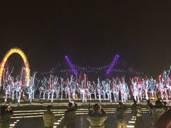 -南京眼步行桥
