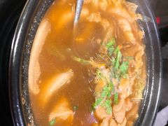 -大佬李砂锅(钱江财富广场店)