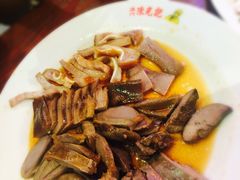 -陈光记烧腊(长寿路店)