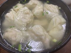 三鲜馄炖-万寿斋(山阴路店)