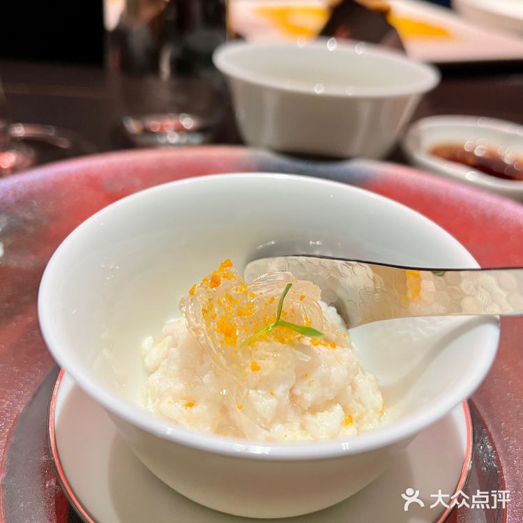 天趣自在,川菜传统与国际潮流的融合美味