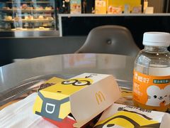 -麦当劳(深圳北站高铁店)