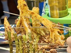 -许哥东北烧烤·铁丳烤串·宫后夹肉(繁花中心店)