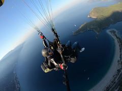 -费特希耶滑翔伞