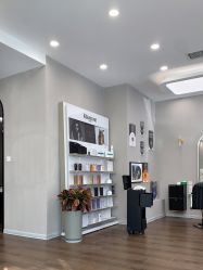 点击看大图 -巴黎拉斐派瑞美发沙龙