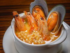 -BLU 全日制餐厅(上海安曼纳卓悦酒店)