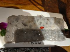 -老牌坊云南鱼豆花火锅(哈西万达店)