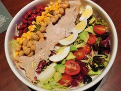 凯撒色拉-Ambra Haus琥珀屋精酿餐厅(宝山店)