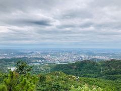 -定都峰