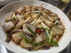 -健跳小海鲜(人民路店)