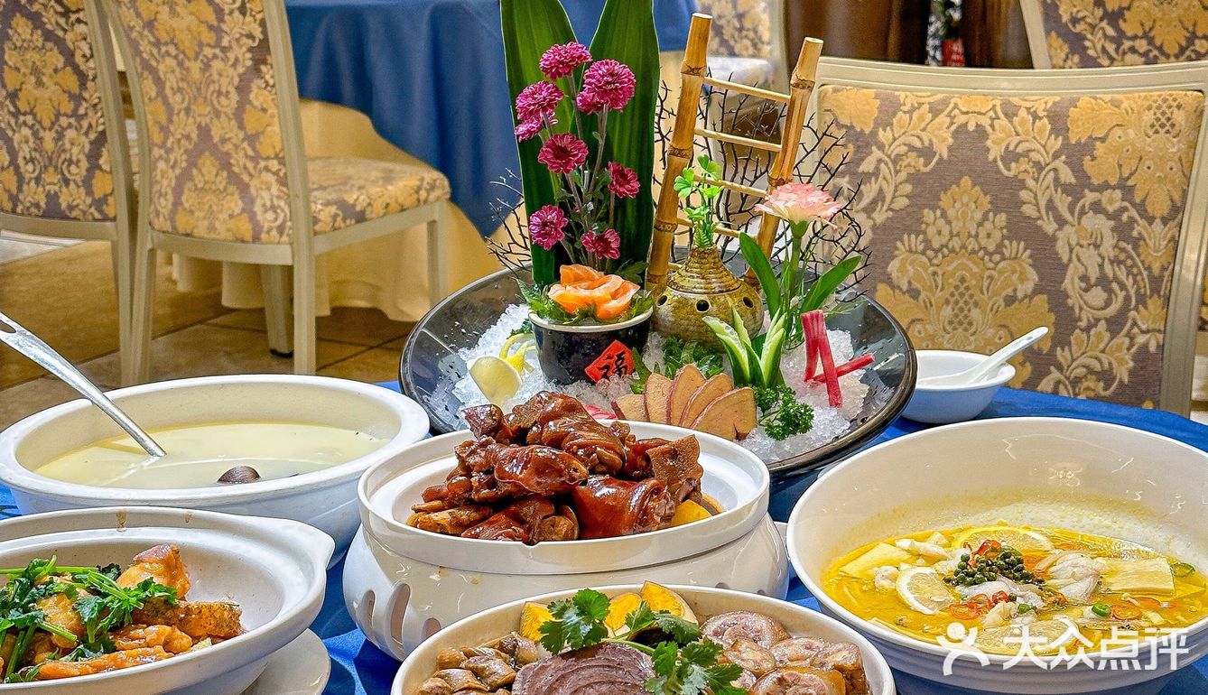 在昆明！老牌海鲜酒楼！太太太适合聚会了…