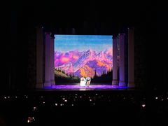 -交通银行前滩31演艺中心