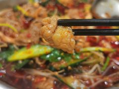 -周良天山牛杂城(天山路总店)