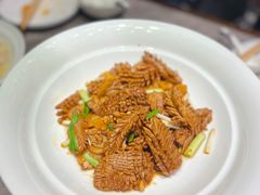 爆炒腰花-闫府私房菜·百年鲁菜(恒隆店)