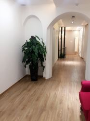 -苗方清颜痘肌研究所