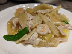 -闫府私房菜·老字号(恒隆店)