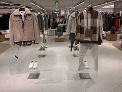 -ZARA(大上海时代广场店)