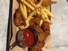 -必胜客(东大桥店)