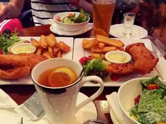 -Hooley's活利仕西餐厅(珠江新城店)