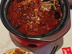 -渝是乎酸菜鱼·川渝小炒(新世界百货望京店)