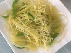 青椒土豆丝-渔中舟海鲜大排档(普陀沈家门店)