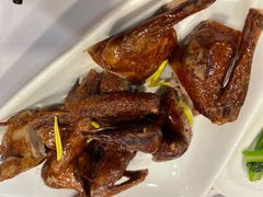 红烧乳鸽-勝記酒家·37年老字号·经典粤菜(荔枝公园店)