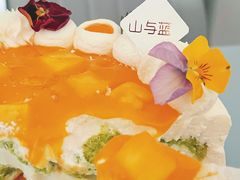 -山与蓝·轻糖鲜果蛋糕(勒泰店)
