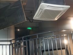 -云晓光头烧烤吧(盛夏店)