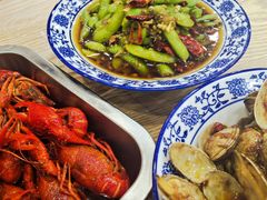 -江城燕子大排档(江汉路步行街店)